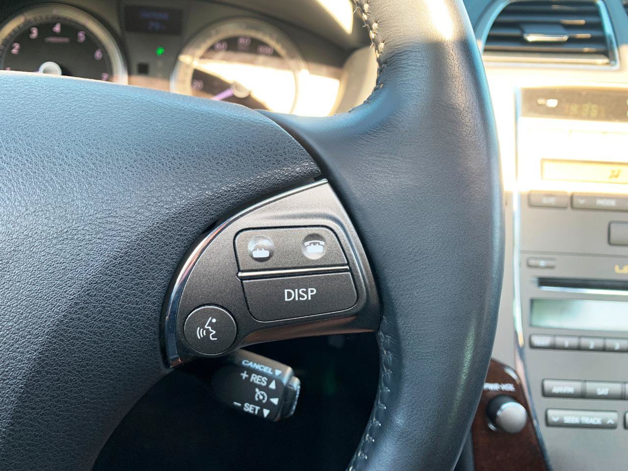 Used 2011 Lexus ES 350 FWD image 9