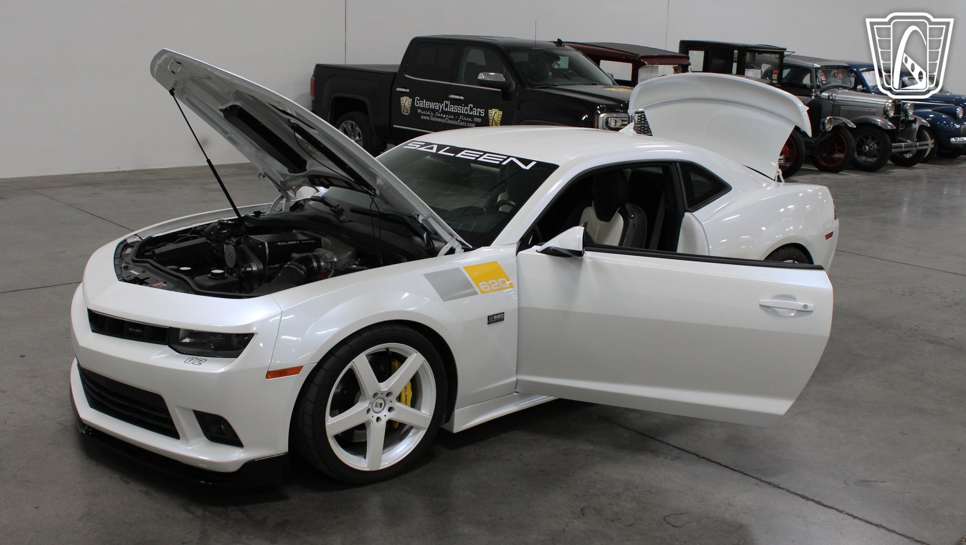 Used 2014 Chevrolet Camaro SS w/ RS Package RWD image 26