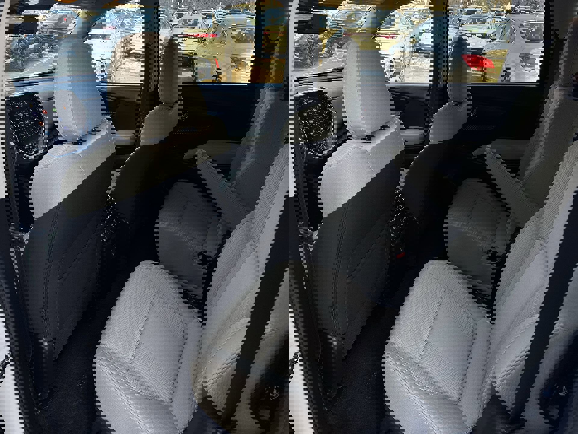 Used 2024 Subaru Ascent Premium w/ Convenience Package image 21