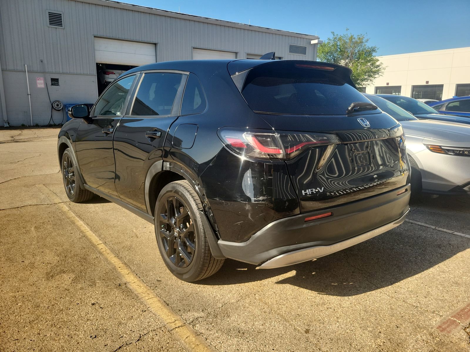 Certified 2023 Honda HR-V Sport image 6