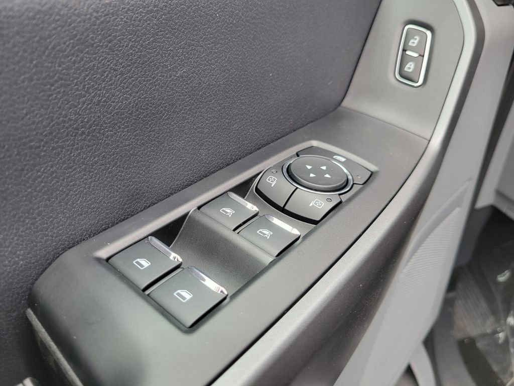 New 2026 Ford F250 4x4 SuperCab Super Duty image 15