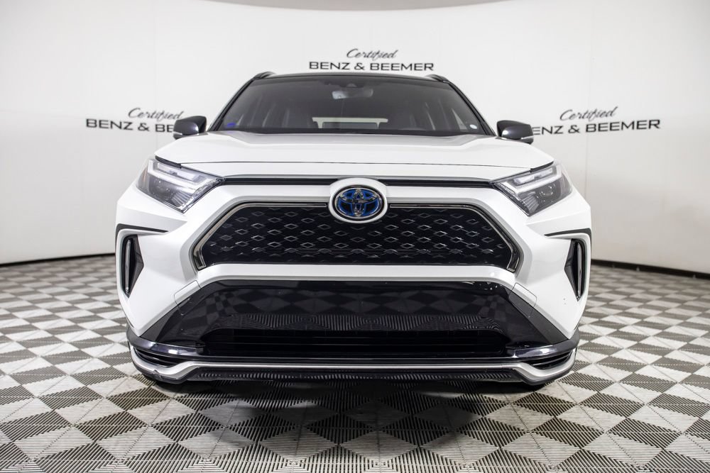 Used 2023 Toyota RAV4 XSE w/ Weather Package AWD/4WD image 5