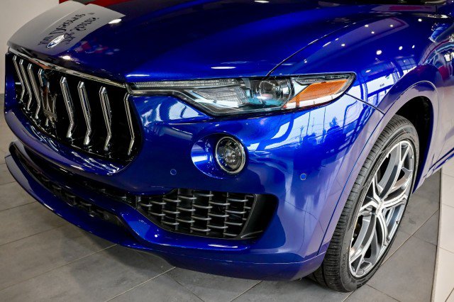 Used 2023 Maserati Levante GT AWD/4WD image 9