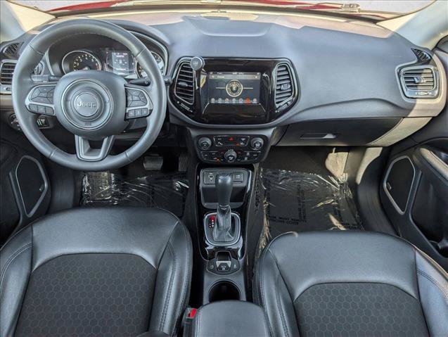 Used 2021 Jeep Compass Latitude w/ Sun and Sound Group FWD image 19