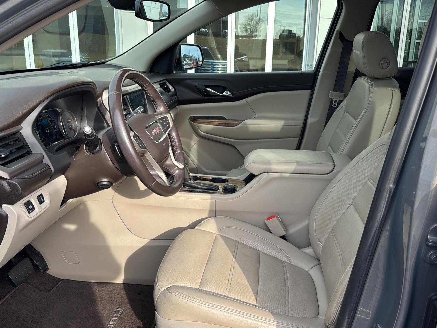 Used 2019 GMC Acadia Denali w/ Technology Package image 8