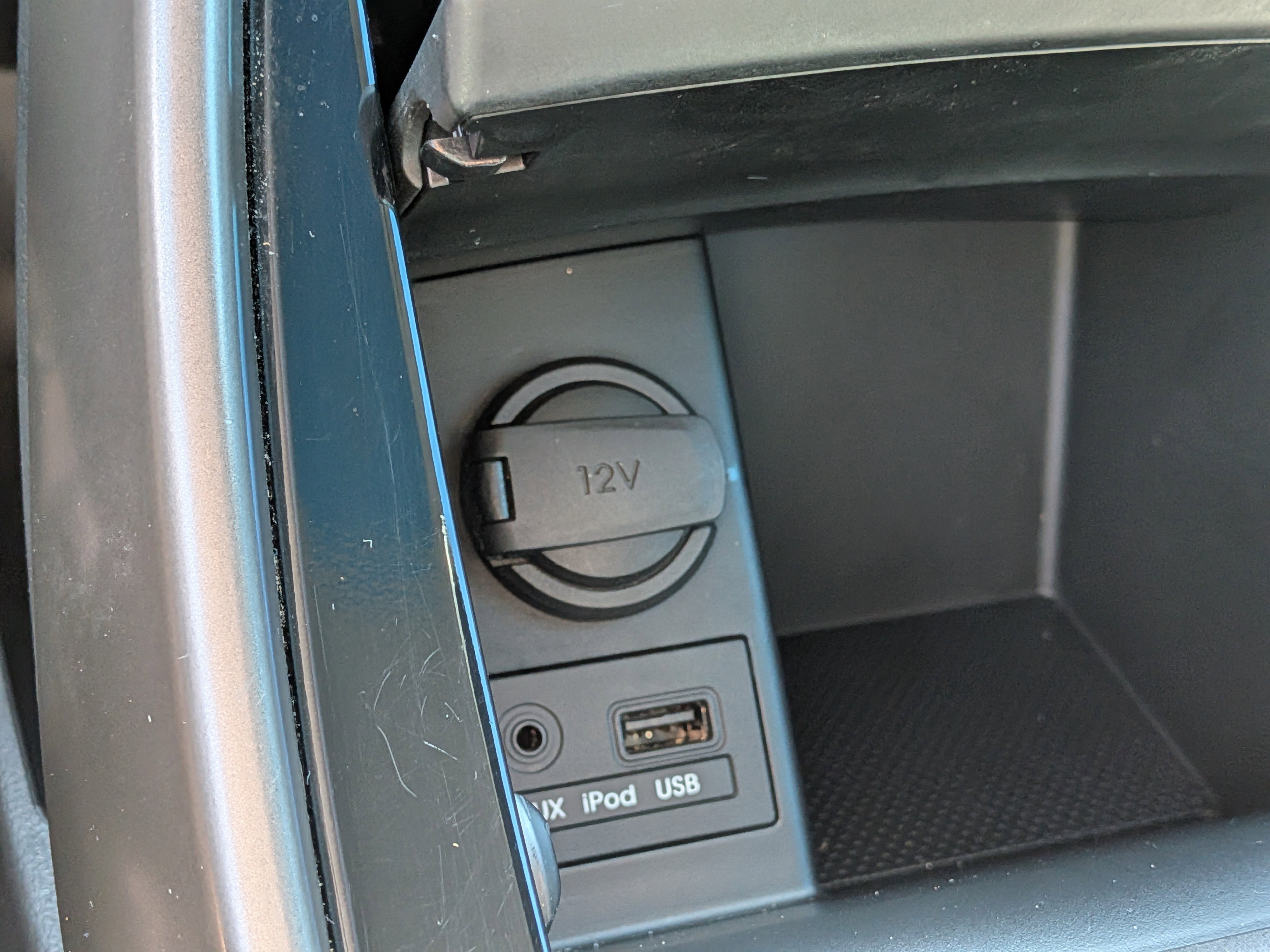 Used 2013 Hyundai Elantra Limited w/ Technology Pkg FWD image 30