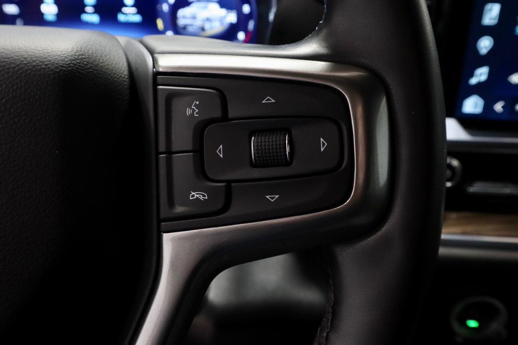 Used 2023 Chevrolet Silverado 1500 LT image 31