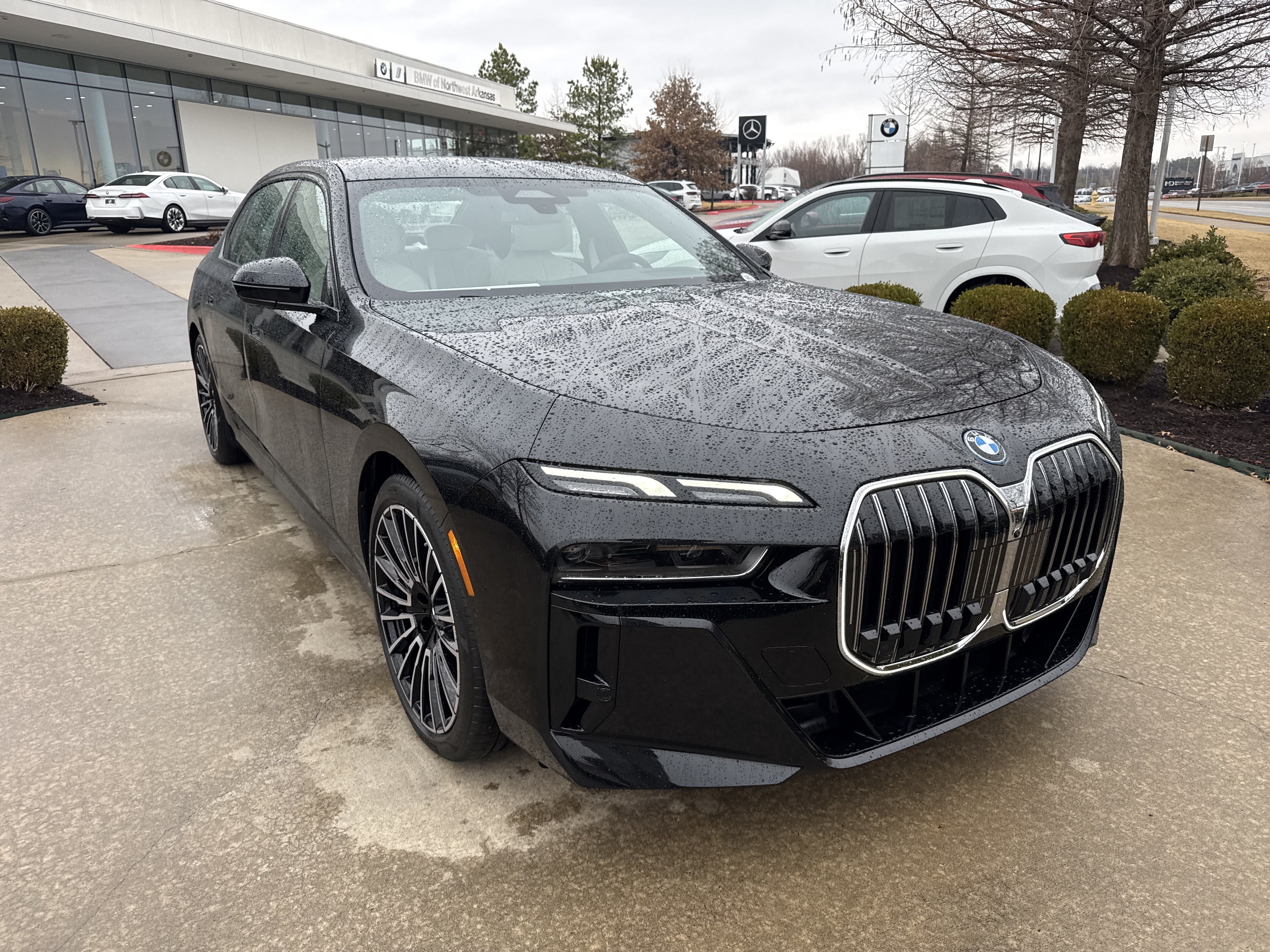 New 2026 BMW 750e xDrive AWD/4WD image 6