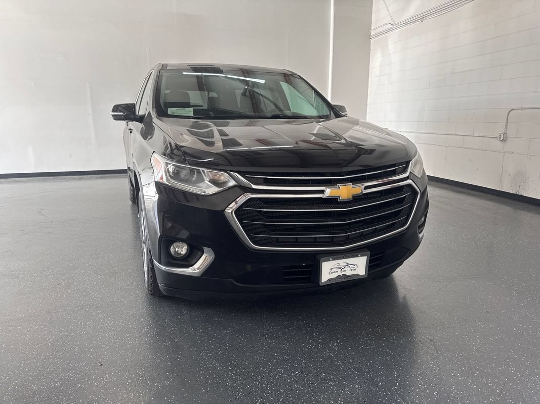 Used 2018 Chevrolet Traverse LT
