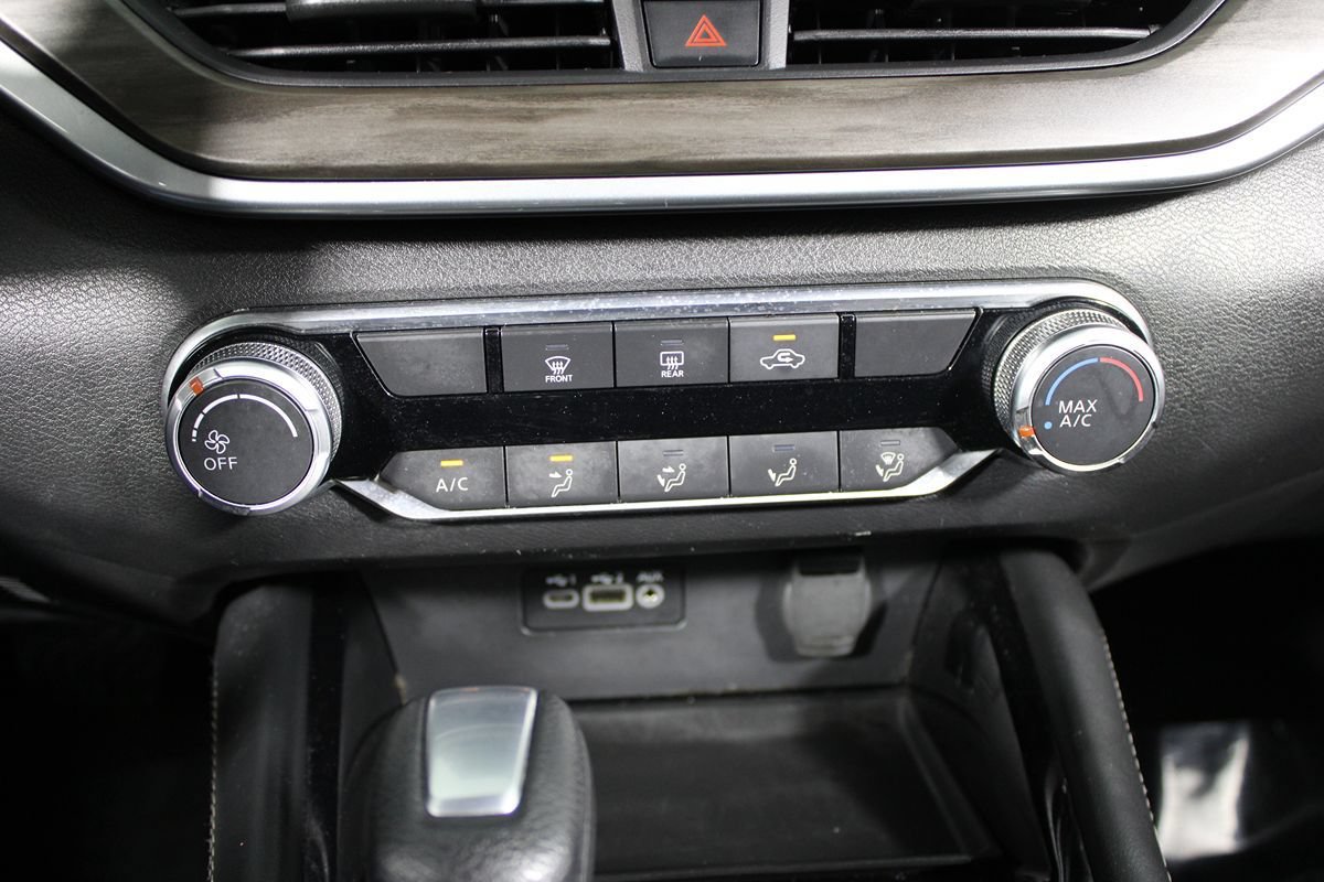 Used 2023 Nissan Altima 2.5 SV FWD image 8
