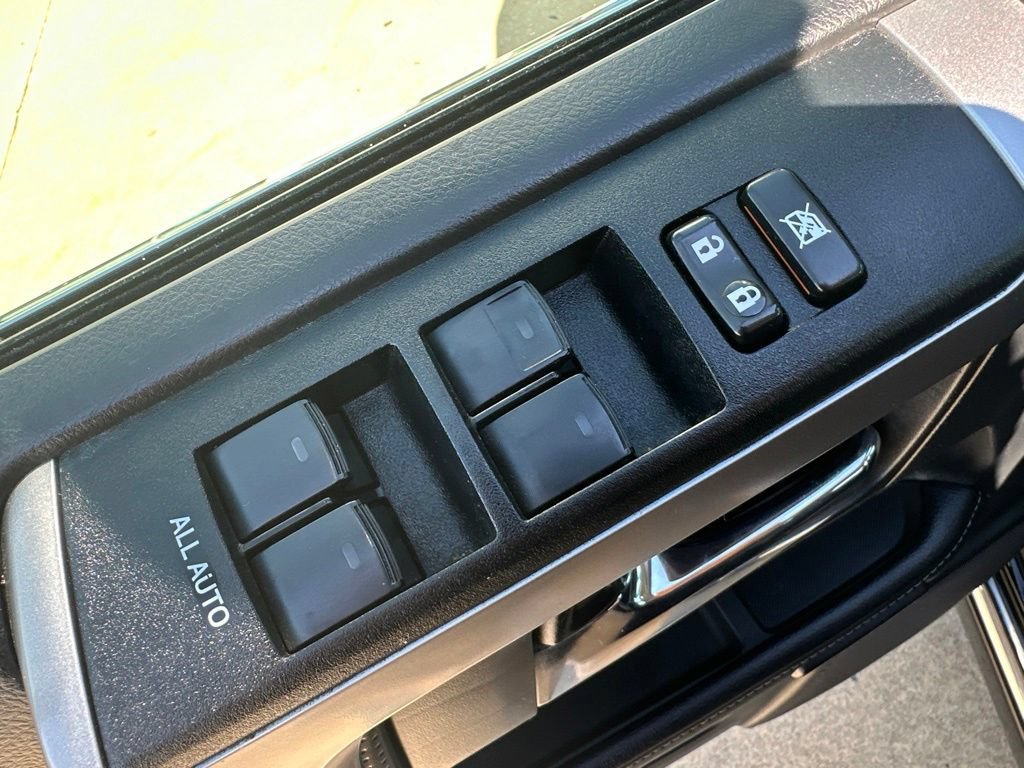 Used 2020 Toyota 4Runner Limited AWD/4WD image 14