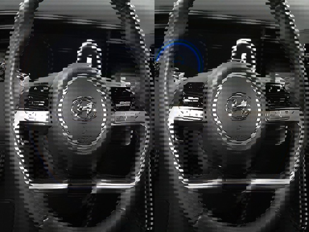 Certified 2024 Hyundai Santa Cruz Limited image 7