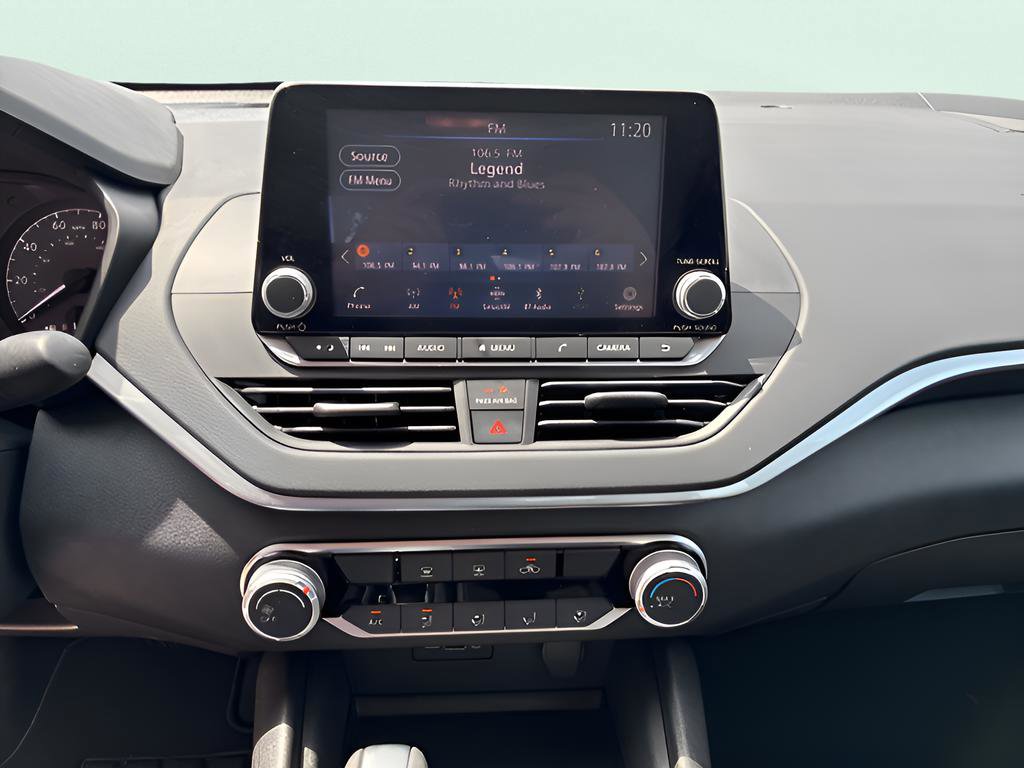 Used 2025 Nissan Altima 2.5 S image 24