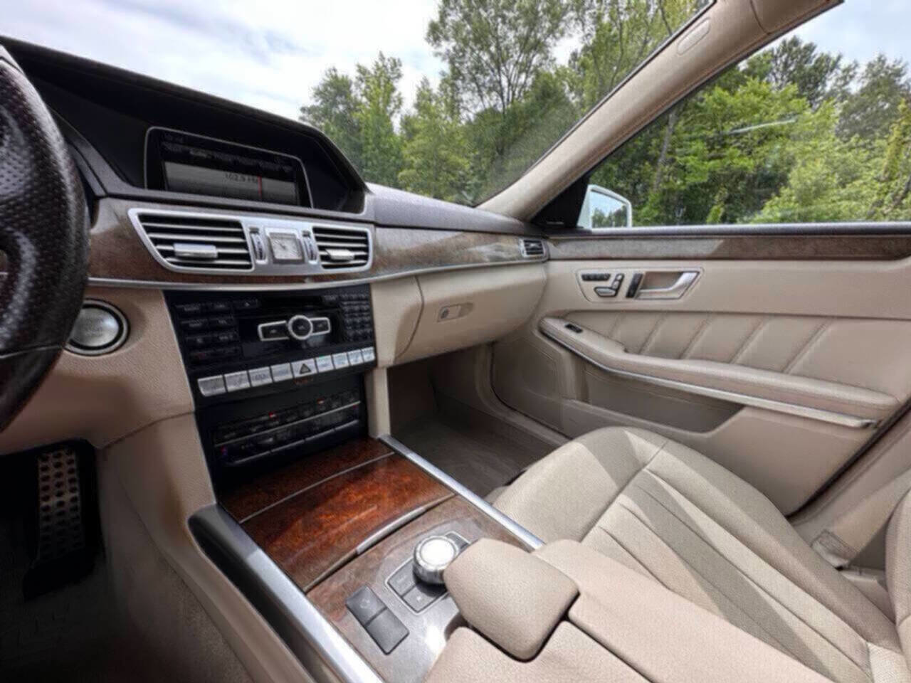 Used 2015 Mercedes-Benz E 350 Sedan w/ Premium 1 Package image 13