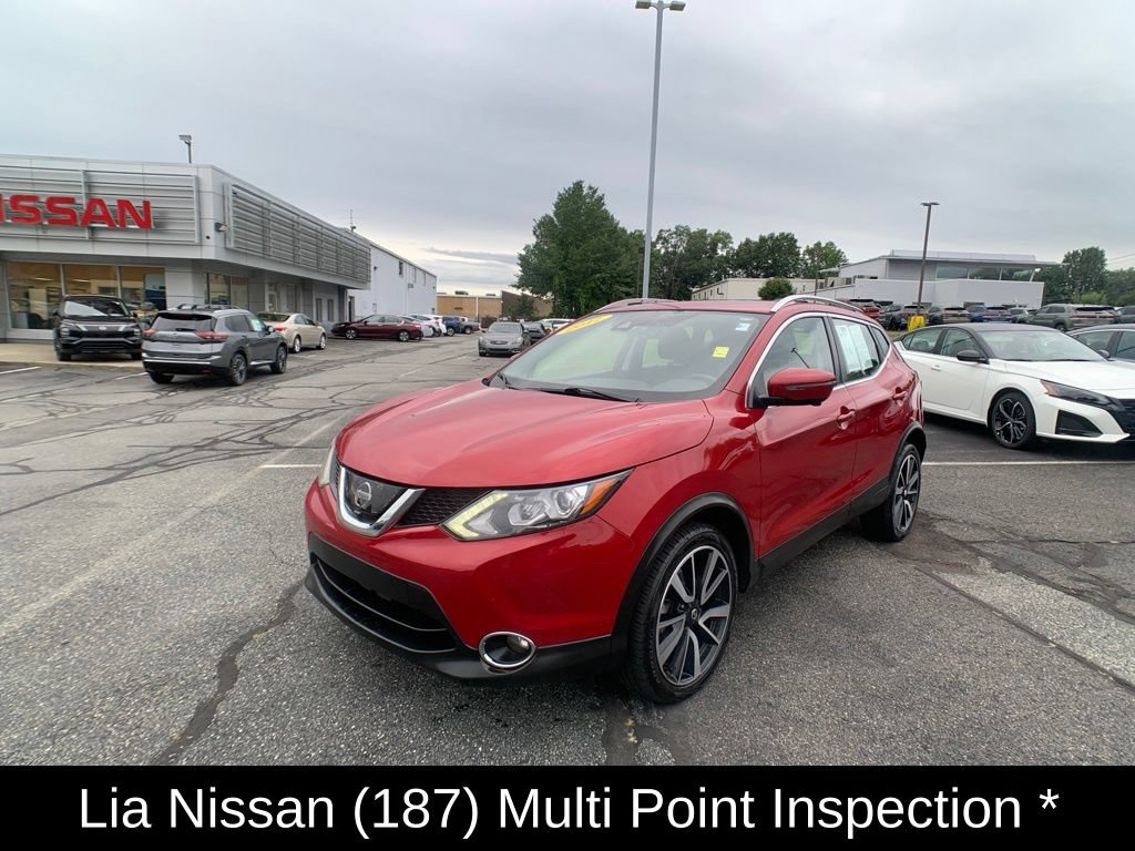 Used 2017 Nissan Rogue Sport SL w/ SL Premium Package AWD/4WD image 8