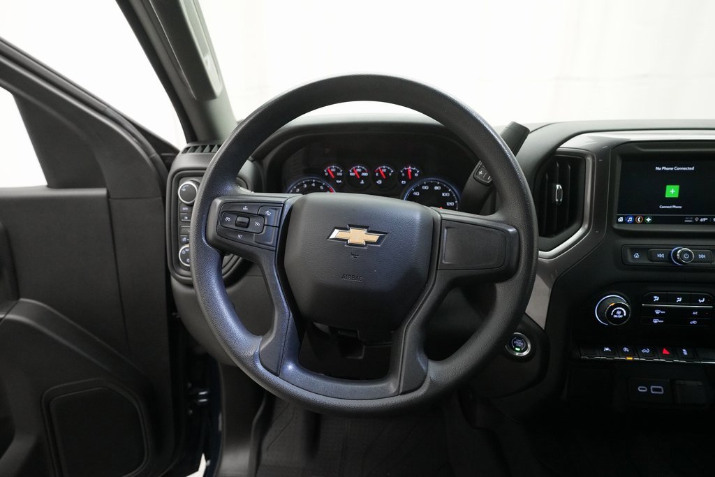 Used 2022 Chevrolet Silverado 1500 Custom image 4