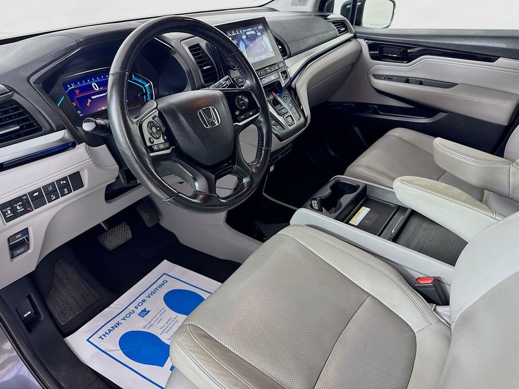 Used 2018 Honda Odyssey Elite image 11