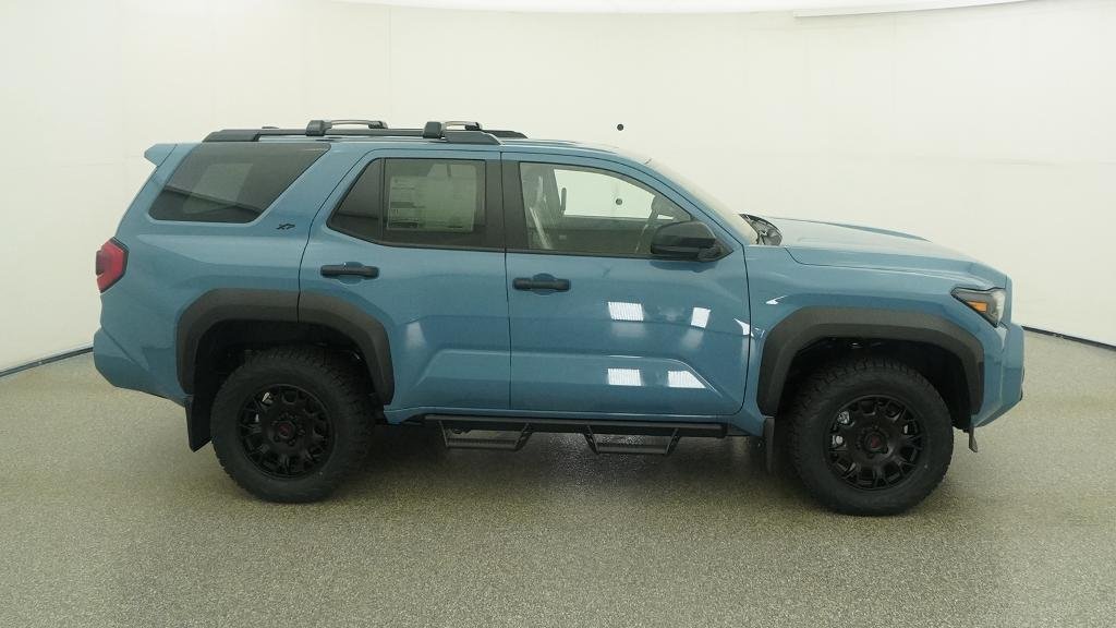 New 2026 Toyota 4Runner SR5 AWD/4WD image 14