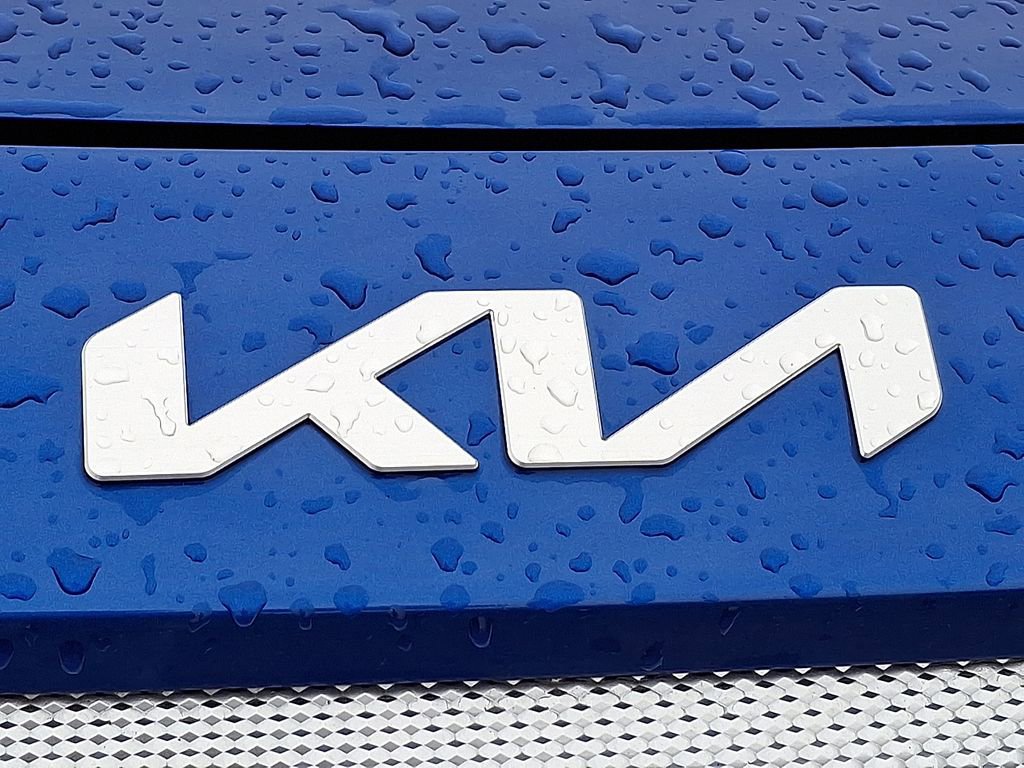 Certified 2024 Kia Seltos S image 29