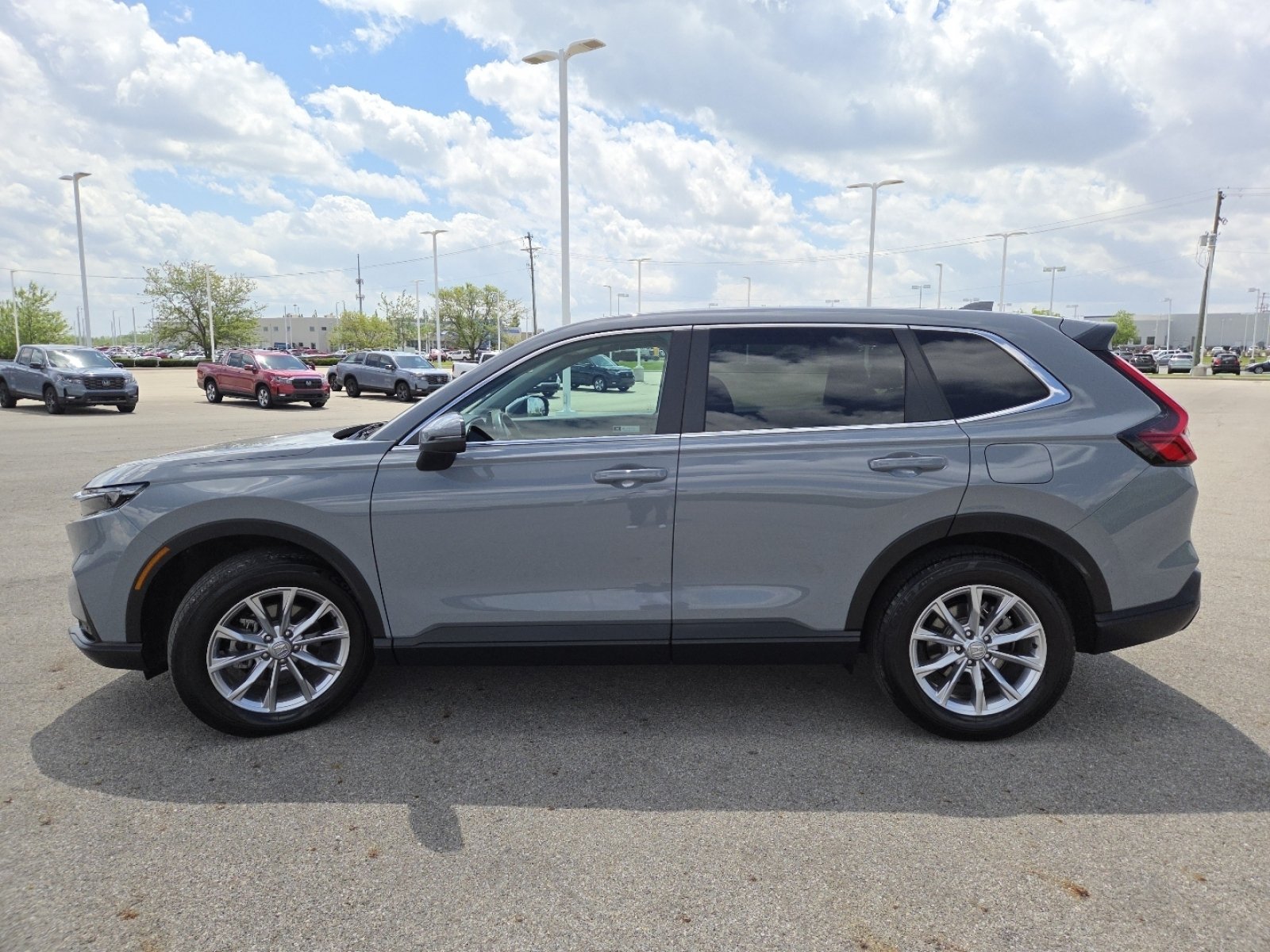 Used 2024 Honda CR-V EX-L image 16
