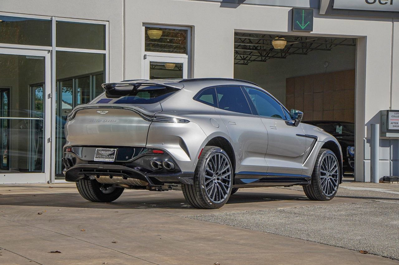 New 2026 Aston Martin DBX 707 image 7