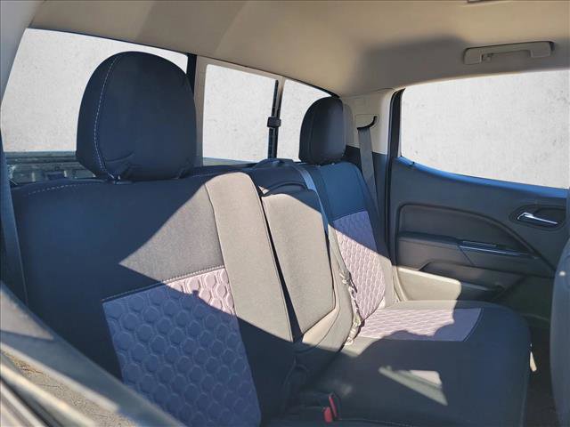 Used 2016 GMC Canyon SLE w/ SLE Convenience Package image 16