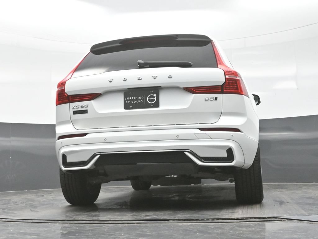 Used 2024 Volvo XC60 B5 Core w/ Protection Package Premier AWD/4WD image 24