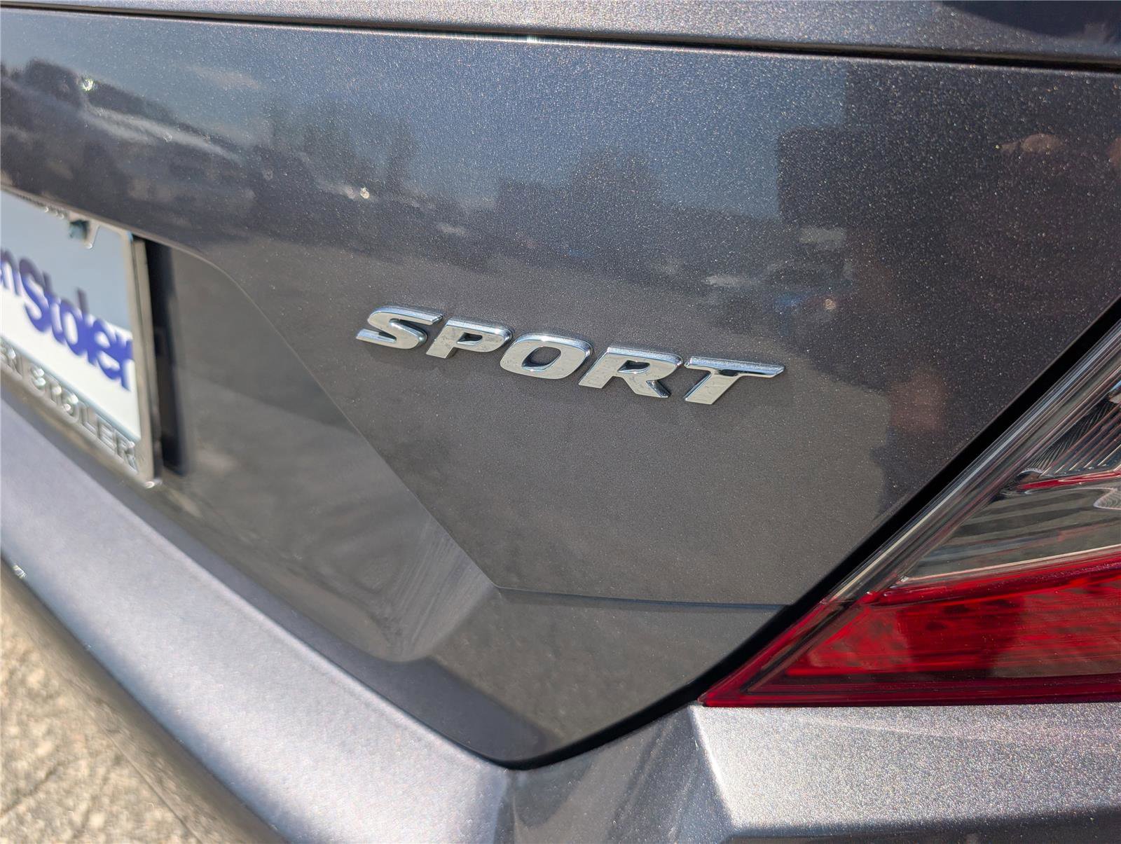 Used 2019 Honda Civic Sport image 10