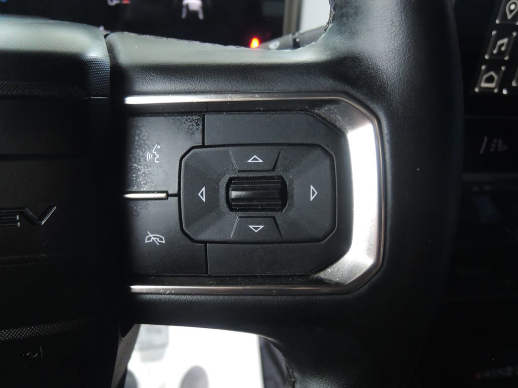 Used 2024 GMC Hummer EV 3X w/ LPO, Illumination Package AWD/4WD image 18