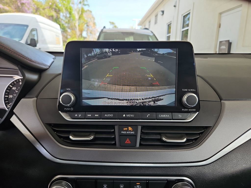 Used 2024 Nissan Altima 2.5 SR image 16