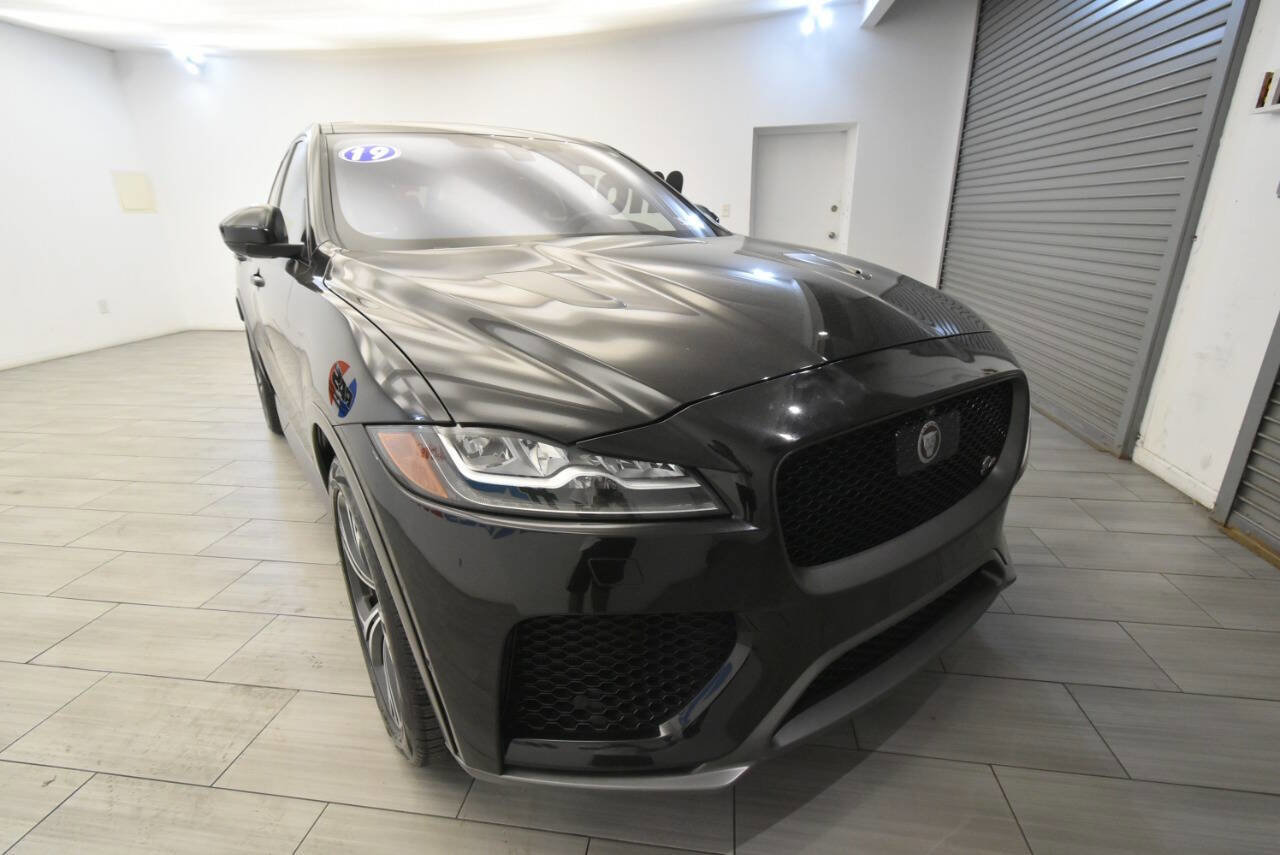 Used 2019 Jaguar F-PACE SVR AWD/4WD image 7