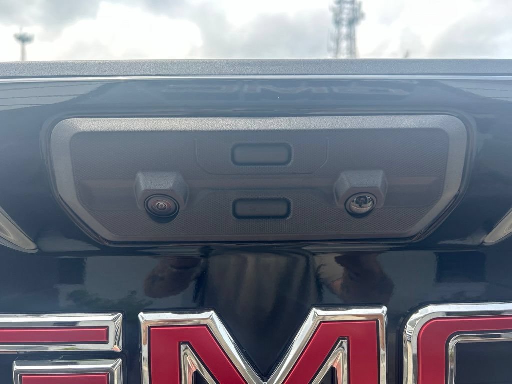 New 2026 GMC Sierra 2500 AT4X AWD/4WD image 19