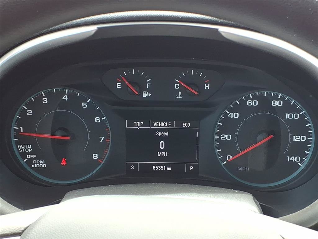 Used 2022 Chevrolet Malibu LT FWD image 11