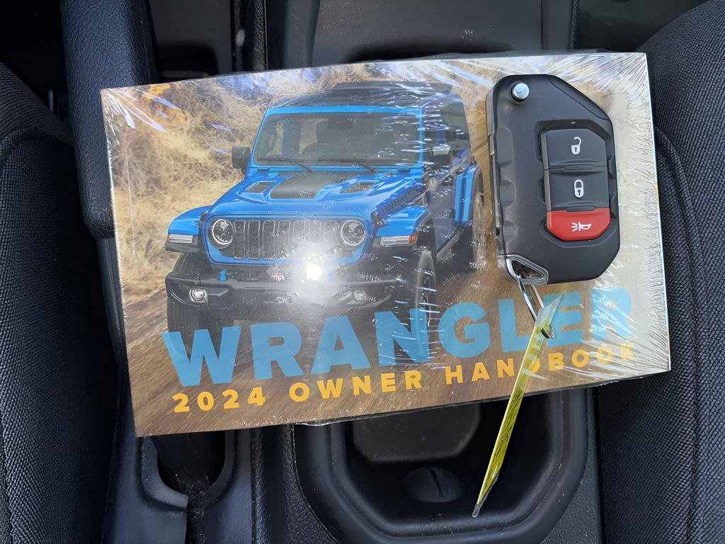 Used 2024 Jeep Wrangler Sport S image 18