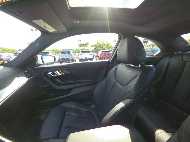 Used 2022 BMW 230i Coupe w/ Convenience Package RWD image 27