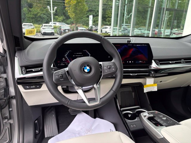New 2027 BMW X1 xDrive28i AWD/4WD image 12