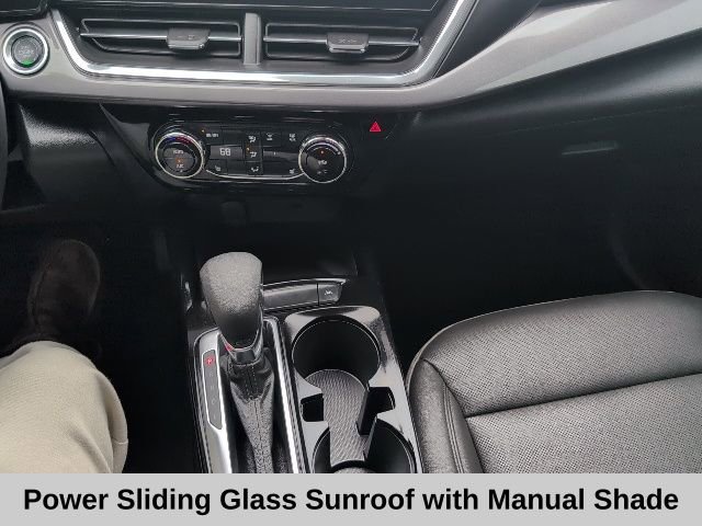 Used 2025 Chevrolet Trax ACTIV w/ Sunroof Package image 6