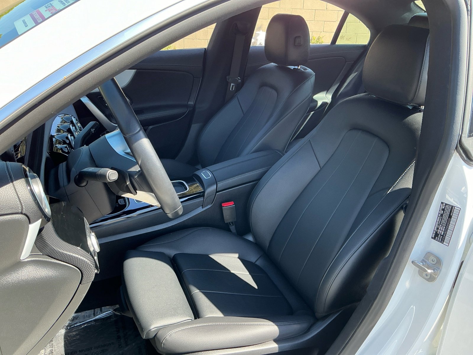 Used 2025 Mercedes-Benz CLA 250 4MATIC image 18