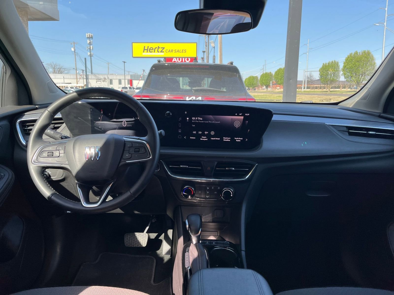 Used 2025 Buick Encore GX Preferred image 32