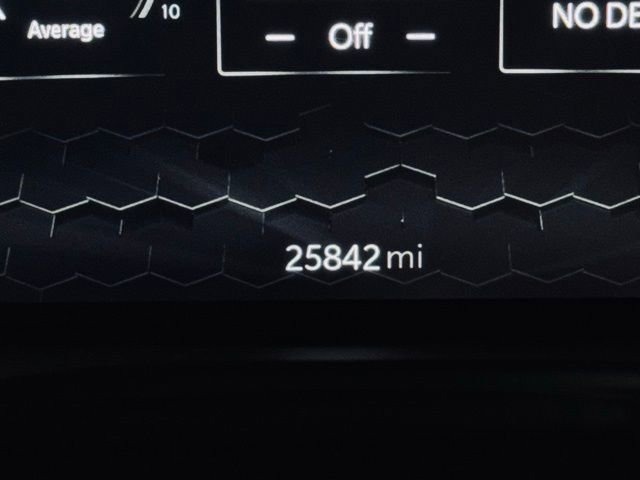 Used 2025 Jeep Compass Trailhawk w/ Trailhawk Elite Group image 29