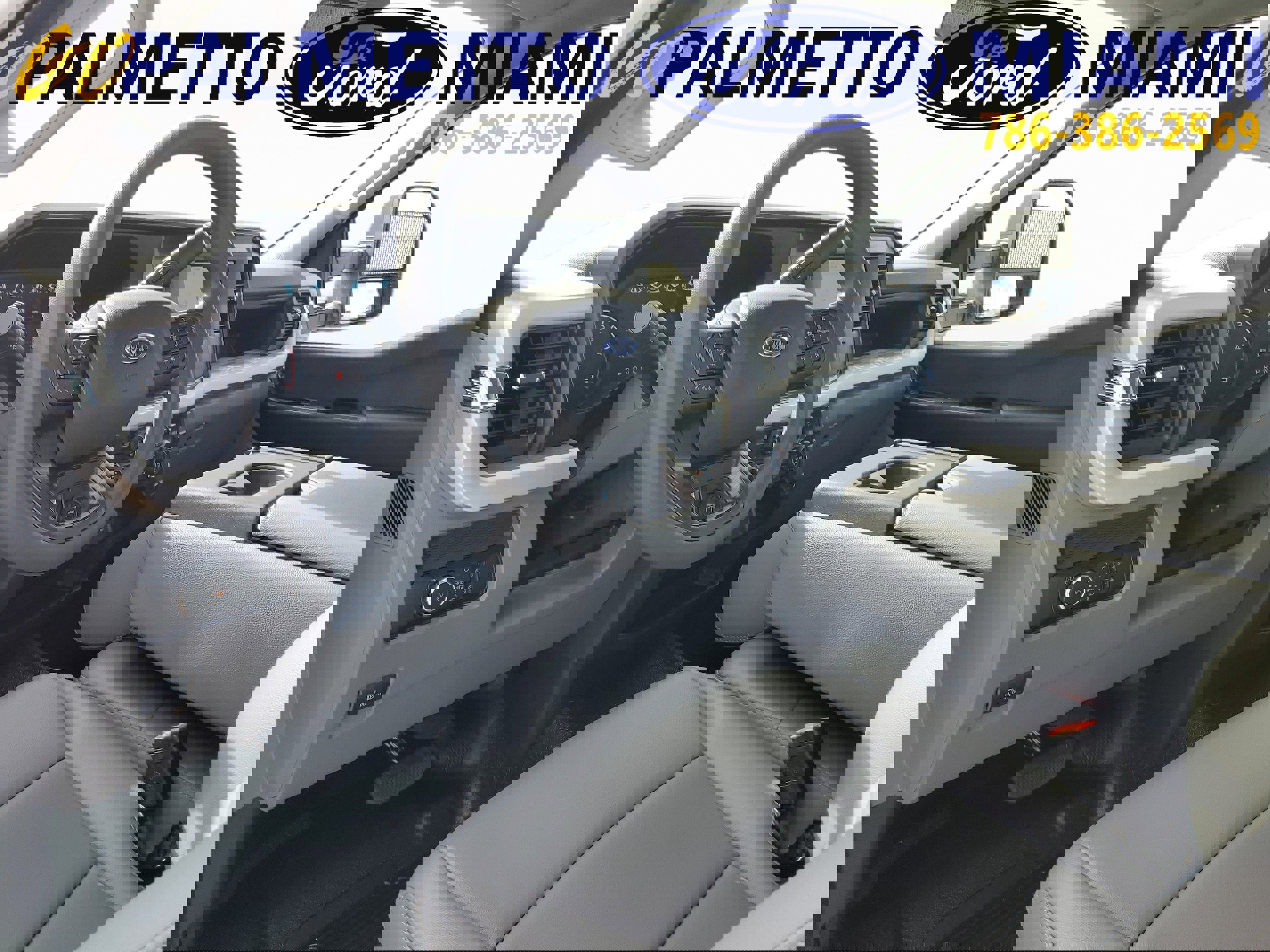 New 2026 Ford F550 2WD Regular Cab Super Duty w/ XL Chrome Package image 8