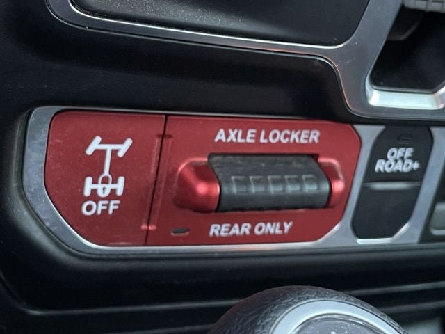 Used 2021 Jeep Gladiator Mojave AWD/4WD image 19