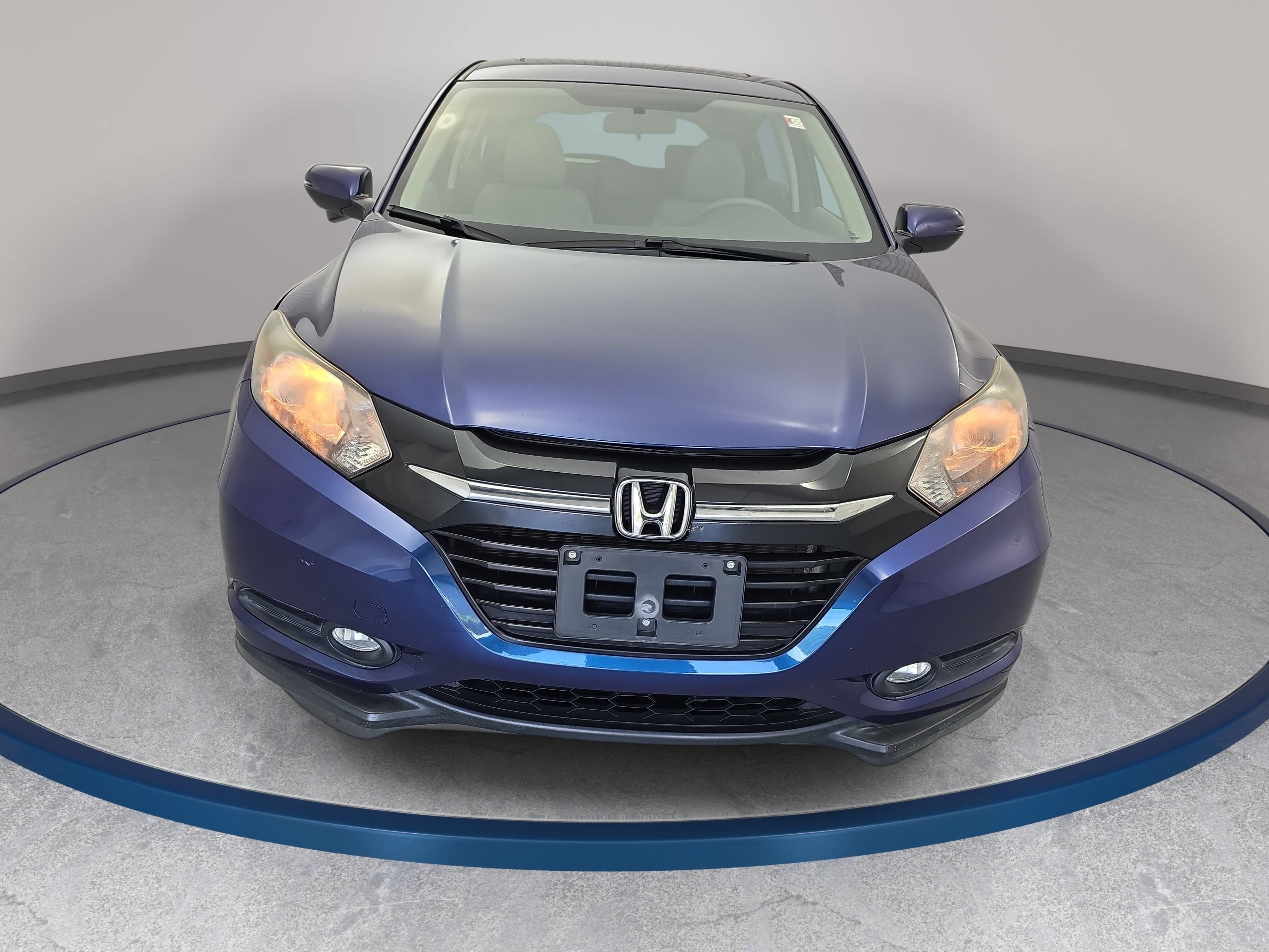 Used 2016 Honda HR-V EX image 2