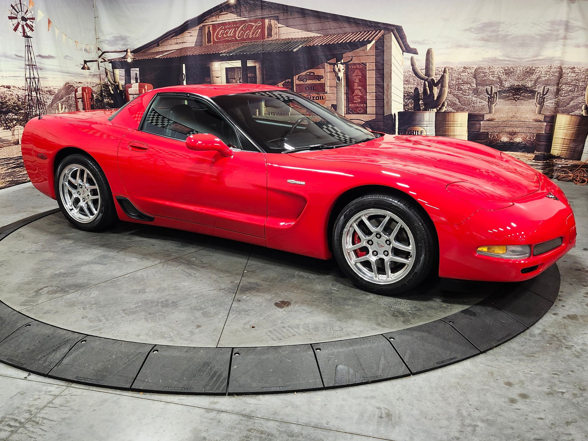 Used 2001 Chevrolet Corvette Z06 w/ Memory Pkg RWD image 1