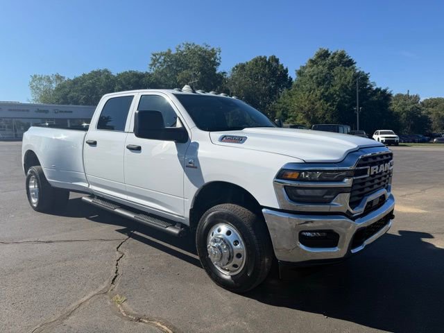 Used 2025 RAM 3500 Tradesman w/ Chrome Appearance Group