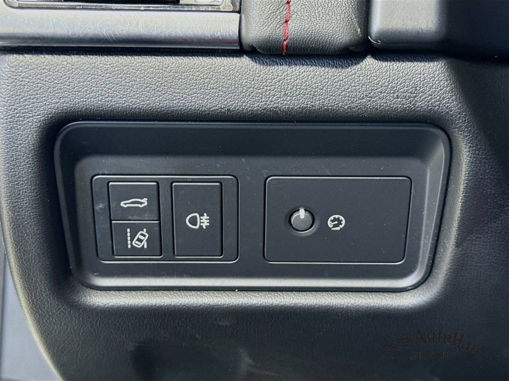 Used 2022 Jaguar F-TYPE R-Dynamic image 10