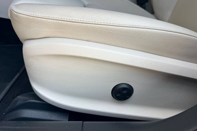 Used 2020 Mercedes-Benz CLA 250 image 12