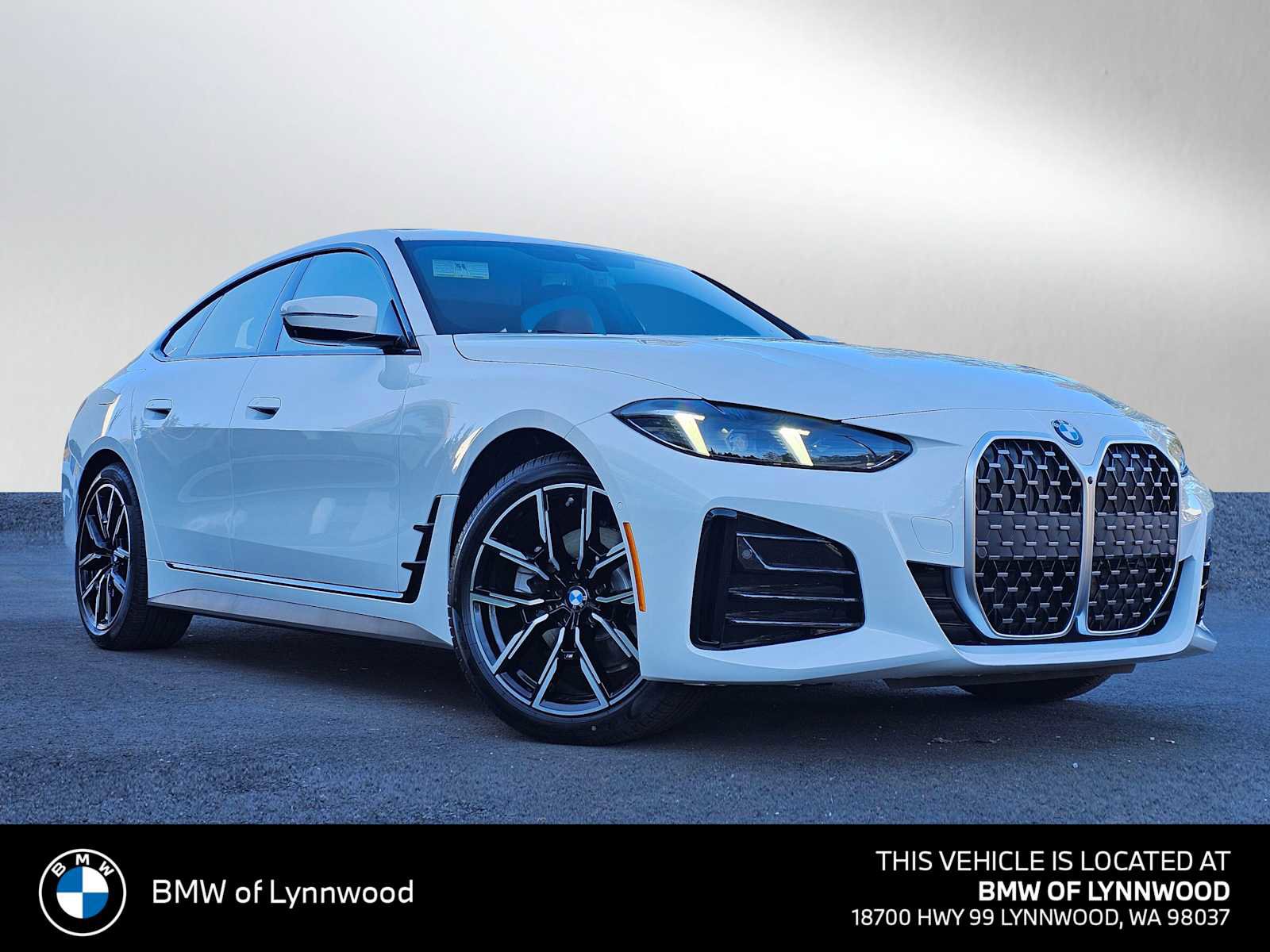 New 2026 BMW 430i xDrive w/ M Sport Package AWD/4WD image 1