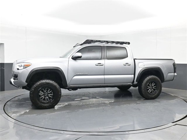 Used 2021 Toyota Tacoma TRD Off-Road image 6