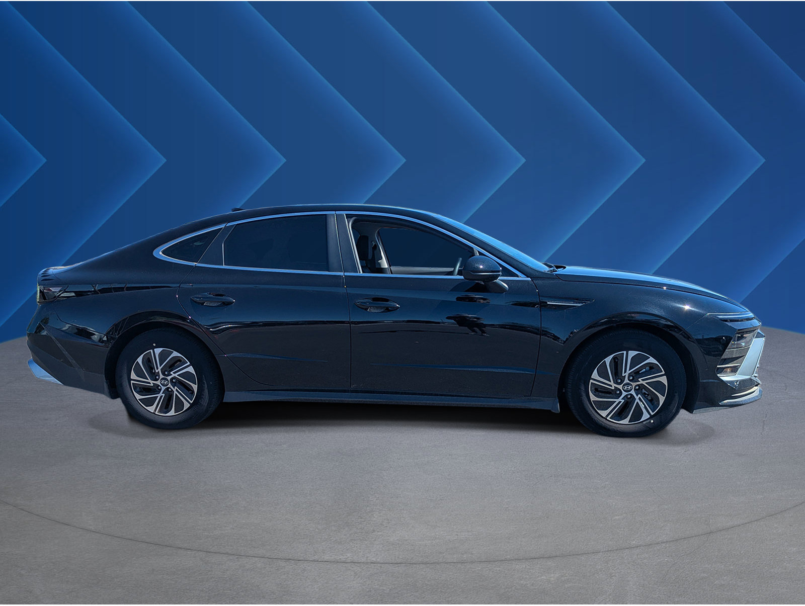 New 2026 Hyundai Sonata Blue FWD image 2